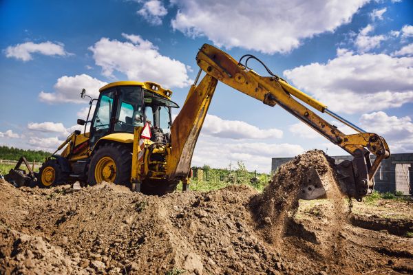 Cost of Backhoe Digging Service in Broomfield